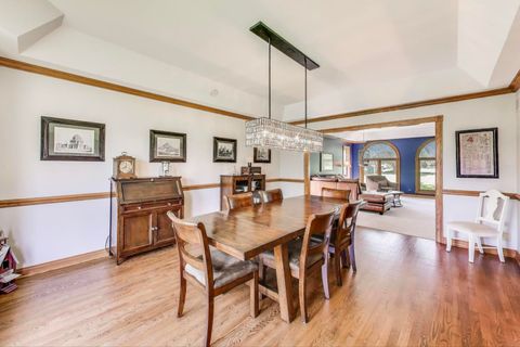 Tiny photo for 6 Steeplechase Drive, Hawthorn Woods, IL 60047 (MLS # 12478648)