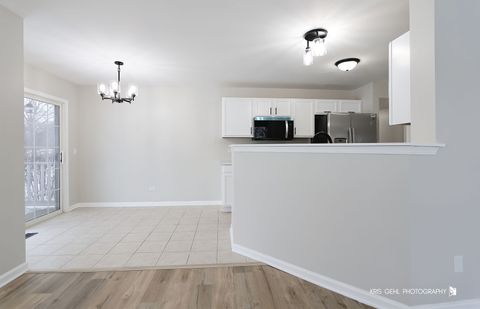 Tiny photo for 39221 N Aberdeen Lane #39221, Beach Park, IL 60083 (MLS # 12558217)