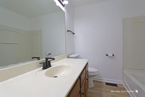 Tiny photo for 39221 N Aberdeen Lane #39221, Beach Park, IL 60083 (MLS # 12558217)