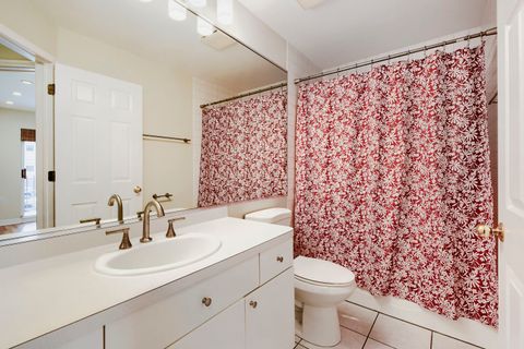 Tiny photo for 1338 S Federal Street #B, Chicago, IL 60605 (MLS # 12682246)
