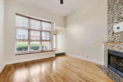 Tiny photo for 1338 S Federal Street #B, Chicago, IL 60605 (MLS # 12682246)