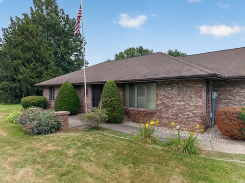 Photo of 1882 N 3051 Road, Ottawa, IL 61350 (MLS # 12718323)