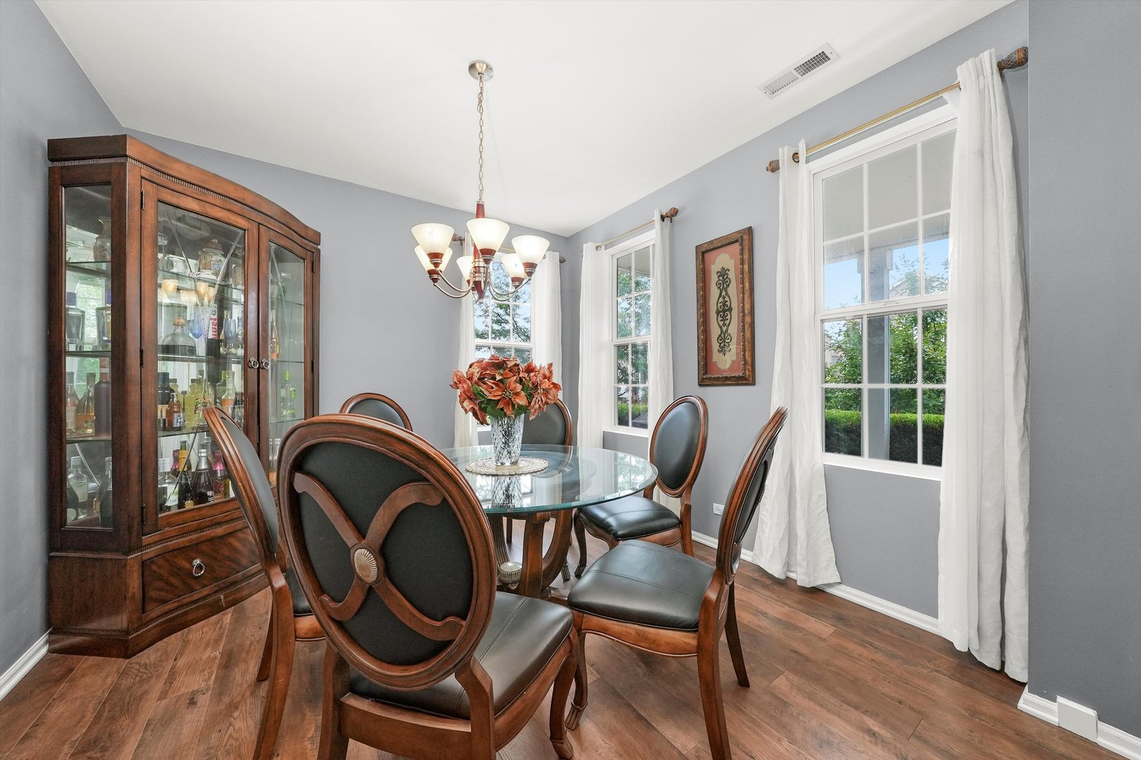 1646 Victoria Park Circle