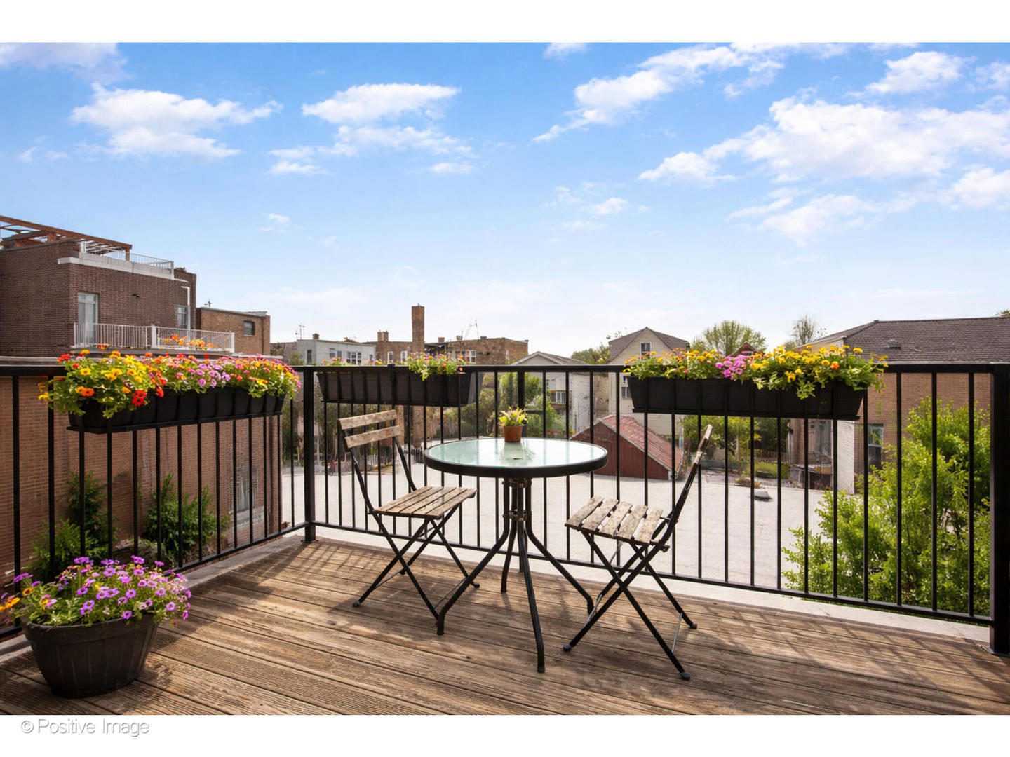 1617 W Barry Avenue 2S