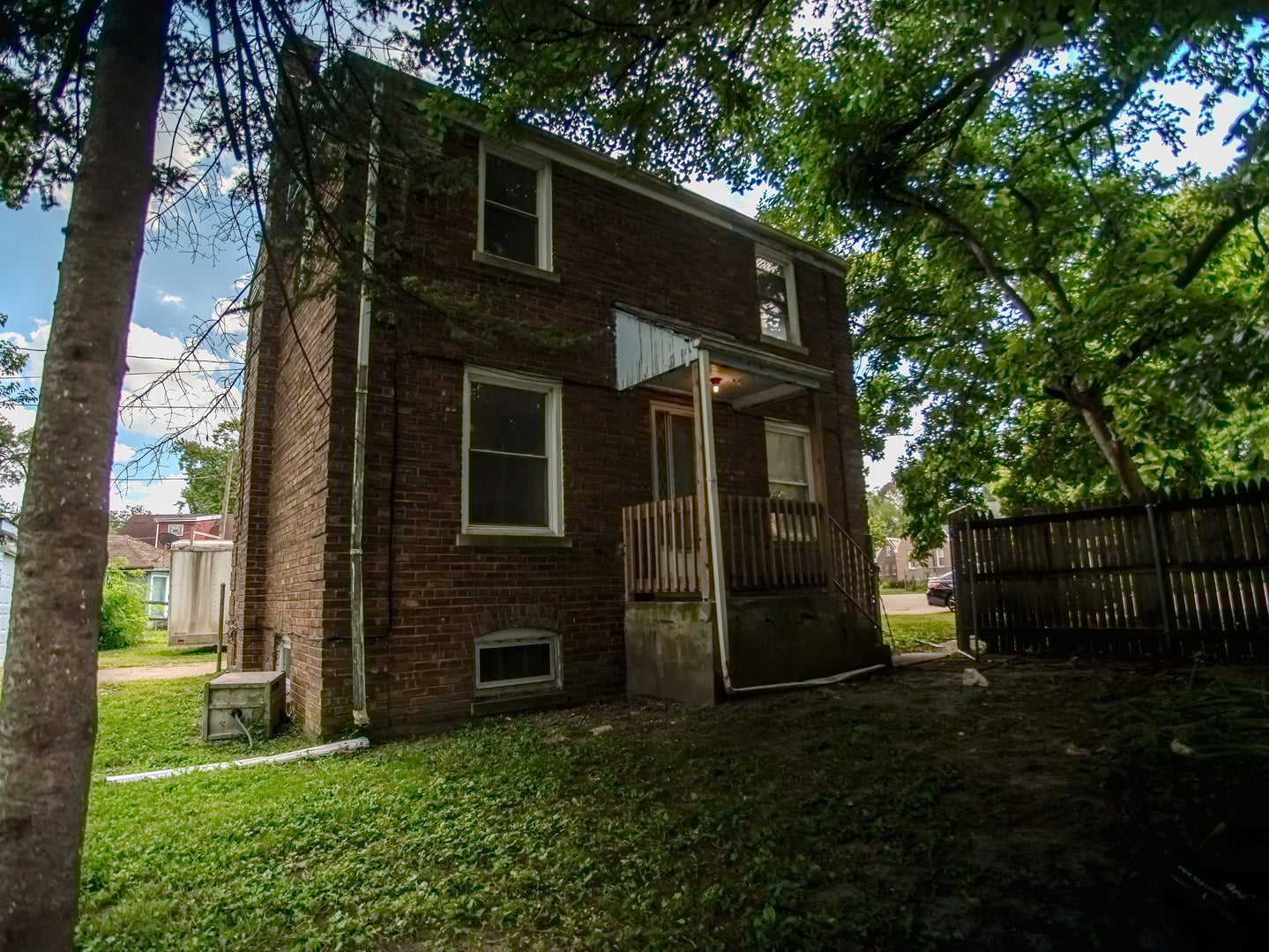 250 E 143rd Street