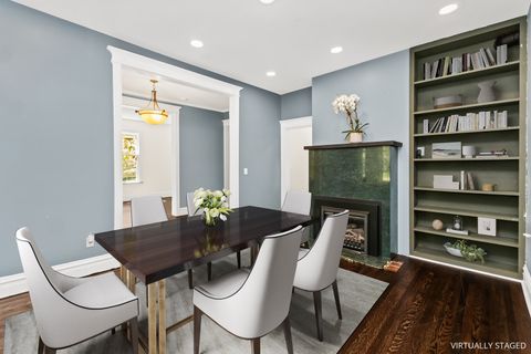 Tiny photo for 135 S Cuyler Avenue, Oak Park, IL 60302 (MLS # 12634307)