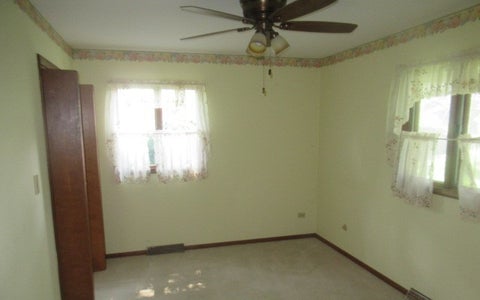 Tiny photo for 81 Lillian Lane, Yorkville, IL 60560 (MLS # 12748498)
