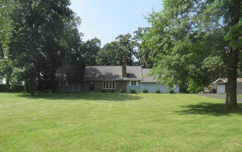 Photo of 81 Lillian Lane, Yorkville, IL 60560 (MLS # 12748498)