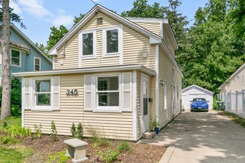 Photo of 345 Main Street, Batavia, IL 60510 (MLS # 12572300)