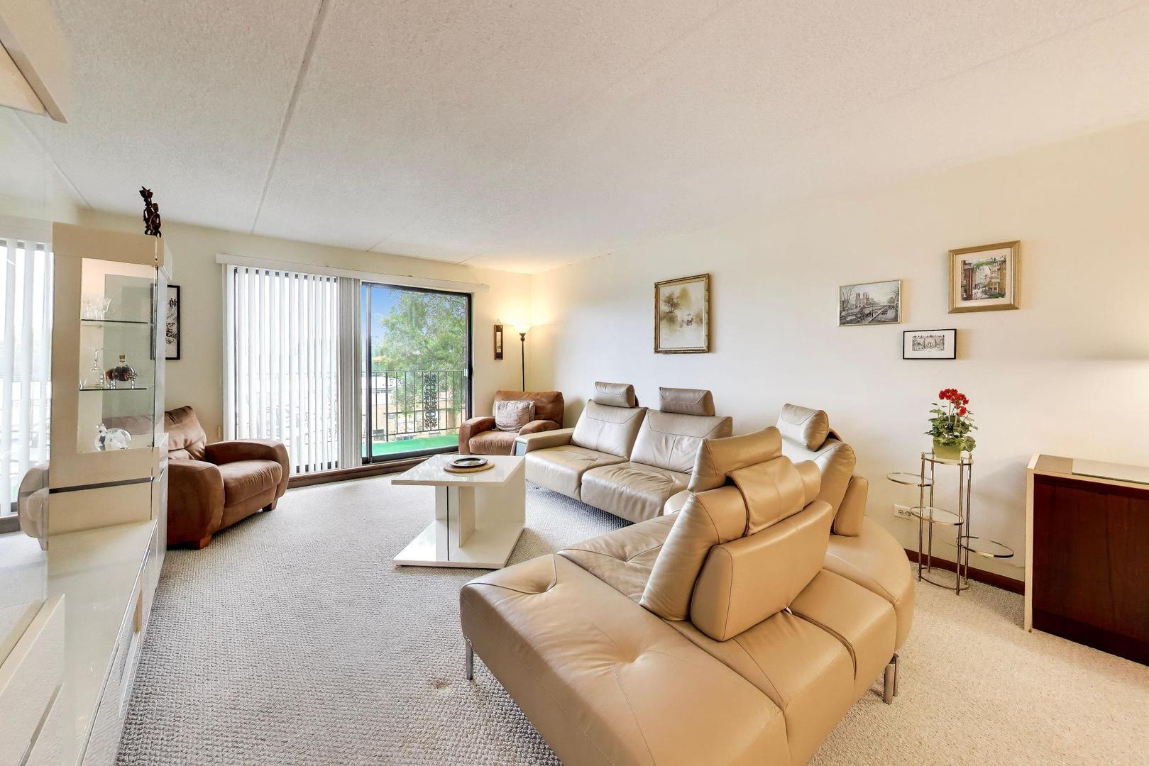 9346 Landings Lane 406