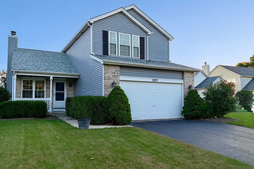 Photo for 2075 Longwood Court, Romeoville, IL 60446 (MLS # 12498412)