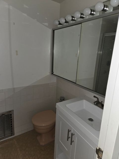 Tiny photo for 340 W Diversey Parkway #518, Chicago, IL 60657 (MLS # 12522514)