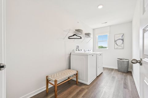 Tiny photo for 1203 Tiger Lily Drive, Bartlett, IL 60103 (MLS # 12560555)