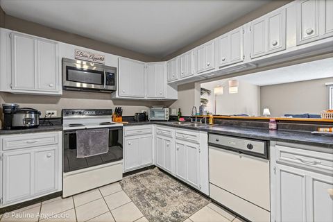 Tiny photo for 1265 N STERLING Avenue #115, Palatine, IL 60067 (MLS # 12600714)