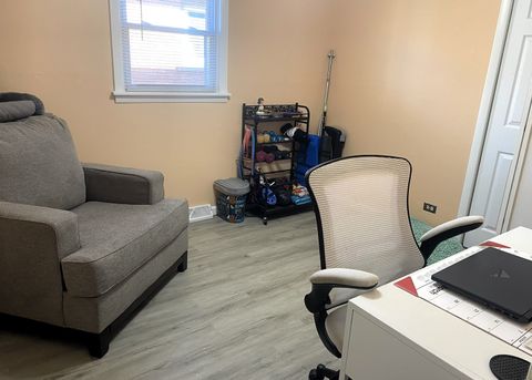 Tiny photo for 8617 Major Avenue, Burbank, IL 60459 (MLS # 12583083)