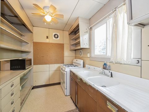 Tiny photo for 3930 Park Avenue, Brookfield, IL 60513 (MLS # 12657644)