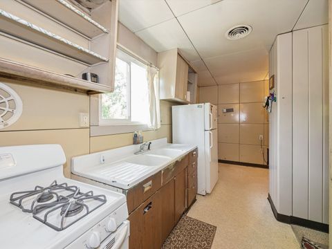 Tiny photo for 3930 Park Avenue, Brookfield, IL 60513 (MLS # 12657644)
