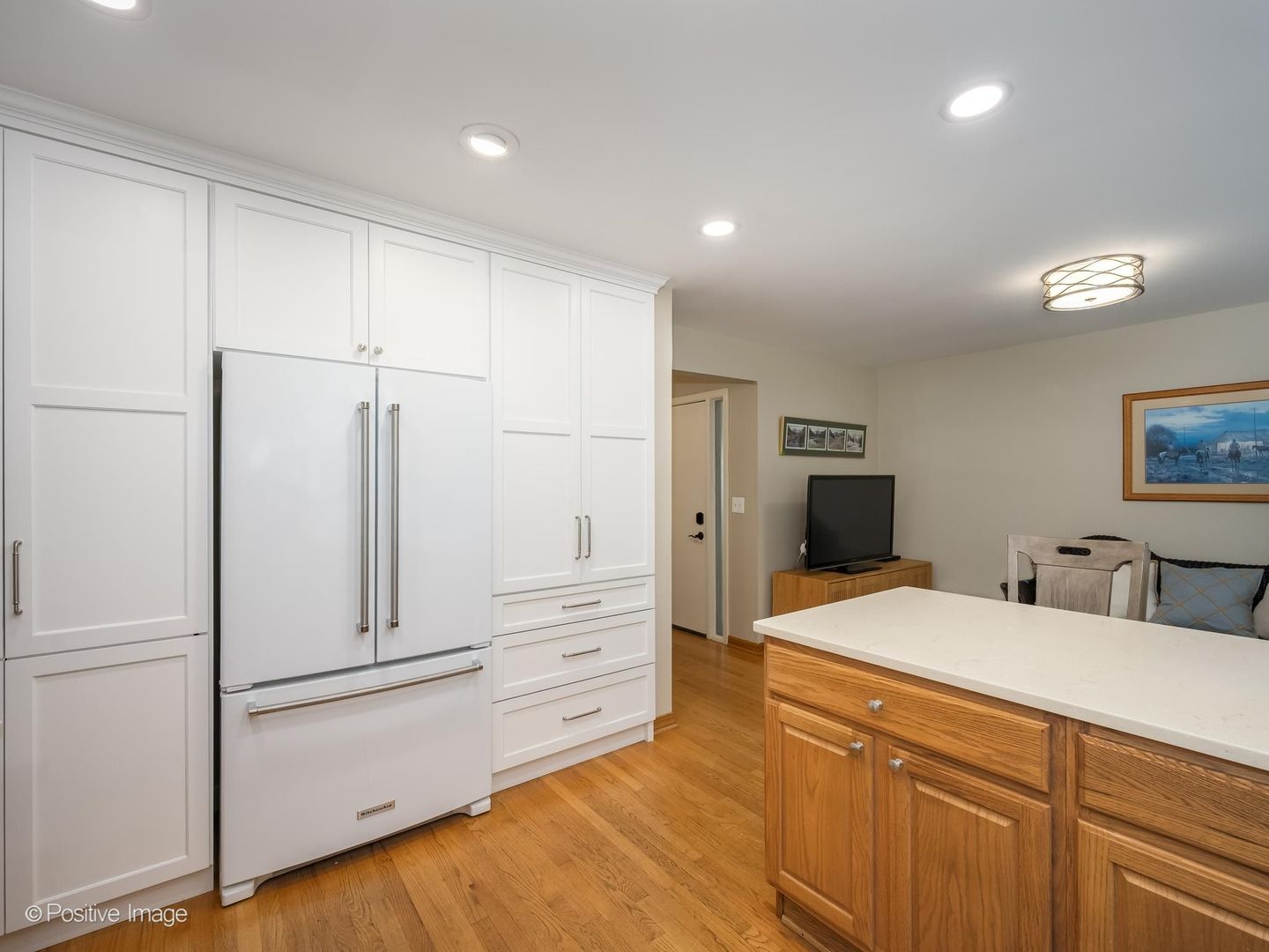 1049 Wheaton Oaks Drive