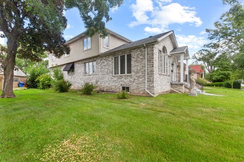 Tiny photo for 6916 W Forest Preserve Drive W, Harwood Heights, IL 60706 (MLS # 12450316)