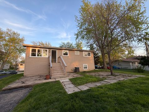 Tiny photo for 7728 Dalewood Parkway, Woodridge, IL 60517 (MLS # 12626887)