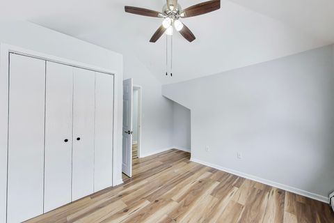 Tiny photo for 1638 Oakwood Avenue, Des Plaines, IL 60016 (MLS # 12642530)