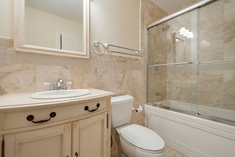 Tiny photo for 431 E Oakwood Drive, Barrington, IL 60010 (MLS # 12455240)