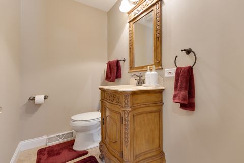 Tiny photo for 431 E Oakwood Drive, Barrington, IL 60010 (MLS # 12455240)