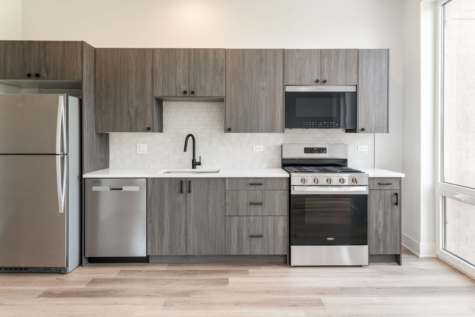 224 S Ashland Avenue 213