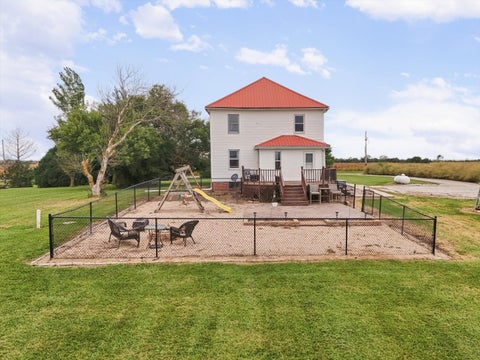Tiny photo for 535 E 200 North Road, Loda, IL 60948 (MLS # 12765364)