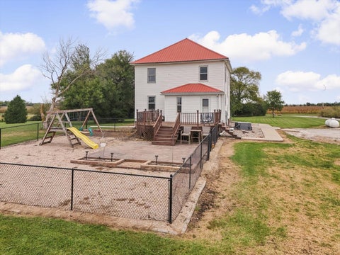 Tiny photo for 535 E 200 North Road, Loda, IL 60948 (MLS # 12765364)