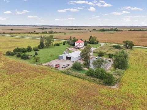 Tiny photo for 535 E 200 North Road, Loda, IL 60948 (MLS # 12765364)