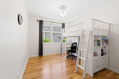 Tiny photo for 2803 Wildflower Court, Glenview, IL 60026 (MLS # 12514690)