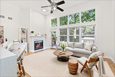 Tiny photo for 2803 Wildflower Court, Glenview, IL 60026 (MLS # 12514690)