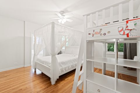 Tiny photo for 2803 Wildflower Court, Glenview, IL 60026 (MLS # 12514690)