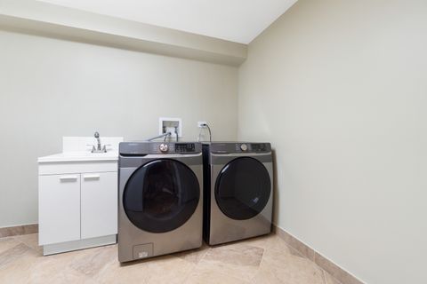 Tiny photo for 2803 Wildflower Court, Glenview, IL 60026 (MLS # 12514690)