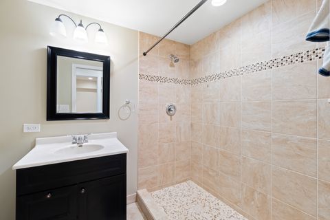 Tiny photo for 2803 Wildflower Court, Glenview, IL 60026 (MLS # 12514690)