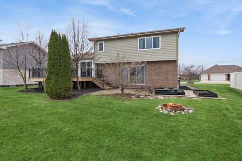 Tiny photo for 19731 Edgebrook Lane, Tinley Park, IL 60487 (MLS # 12595018)