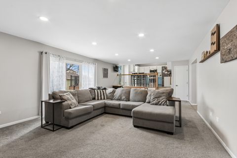 Tiny photo for 19731 Edgebrook Lane, Tinley Park, IL 60487 (MLS # 12595018)