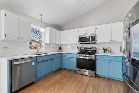 Tiny photo for 19731 Edgebrook Lane, Tinley Park, IL 60487 (MLS # 12595018)