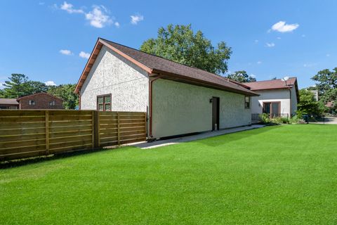 Tiny photo for 219 Brookside Drive, Elgin, IL 60123 (MLS # 12423132)