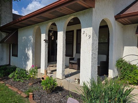 Tiny photo for 219 Brookside Drive, Elgin, IL 60123 (MLS # 12423132)