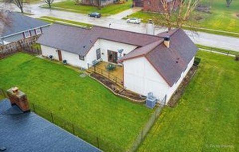 Tiny photo for 219 Brookside Drive, Elgin, IL 60123 (MLS # 12423132)