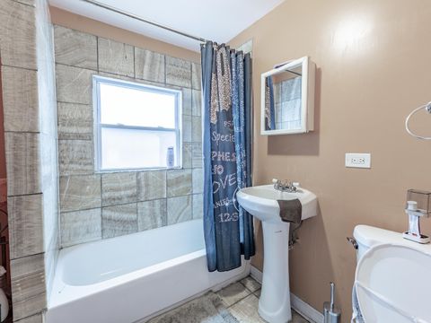 Tiny photo for 1058 W 105th Street, Chicago, IL 60643 (MLS # 12446265)