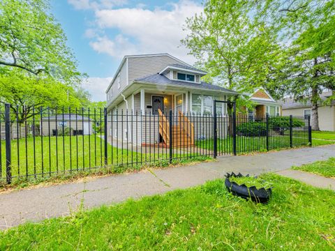 Photo of 1058 W 105th Street, Chicago, IL 60643 (MLS # 12446265)
