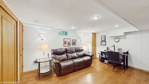 Tiny photo for 7215 N Olcott Avenue, Chicago, IL 60631 (MLS # 12491883)