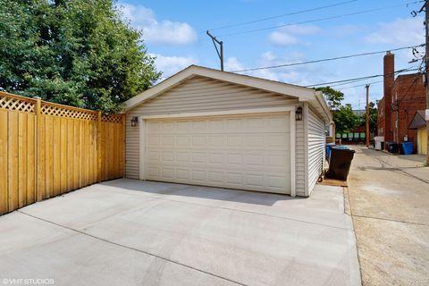 Tiny photo for 7215 N Olcott Avenue, Chicago, IL 60631 (MLS # 12491883)