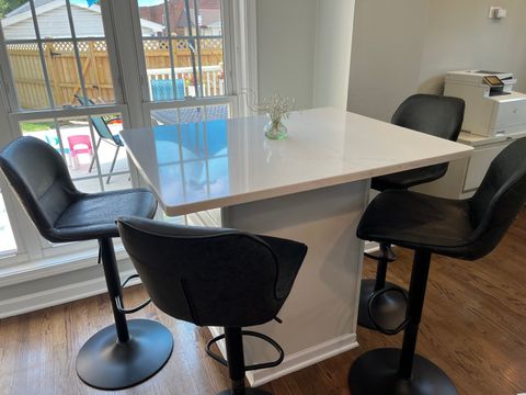 Tiny photo for 7215 N Olcott Avenue, Chicago, IL 60631 (MLS # 12491883)