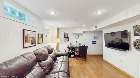 Tiny photo for 7215 N Olcott Avenue, Chicago, IL 60631 (MLS # 12491883)