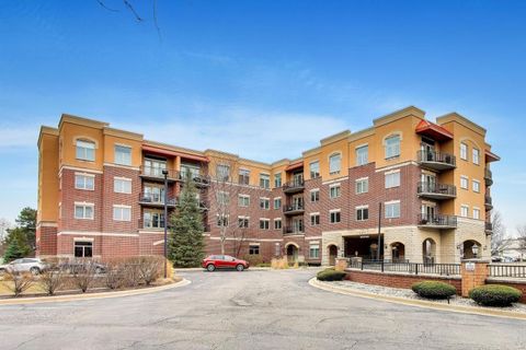 Photo of 1200 N Foxdale Drive #100, Addison, IL 60101 (MLS # 12589044)