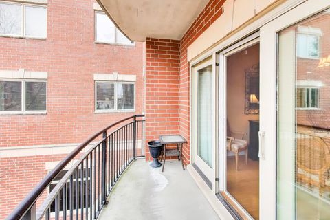 Tiny photo for 1200 N Foxdale Drive #100, Addison, IL 60101 (MLS # 12589044)